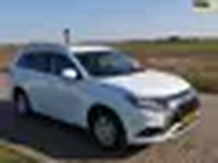 Mitsubishi Outlander 2.4 PHEV Pure AC ** 2021 !! ** 12499 NETTO **