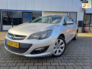 Opel Astra 1.4 Turbo 140PK AIRCO/NAVI/TREKHAAK/6BAK/PDC/CRUISE