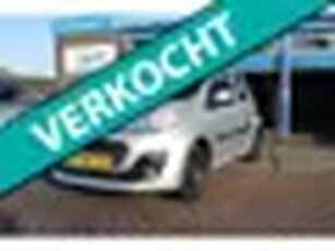 Peugeot 107 1.0 Active airco izgstaat