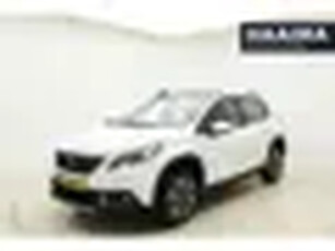 Peugeot 2008 1.2 PureTech 110pk Allure Trekhaak Camera achter Panoramadak Climate Control