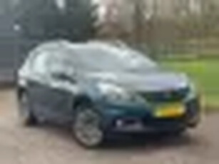 Peugeot 2008 1.2 PureTech Blue Lion /Navi/Trekhaak/