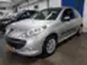 Peugeot 206+ 1100i 3 DEURS AIRCO