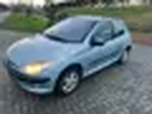 Peugeot 206 1.4-16V Gentry 5D AIRCO NAP