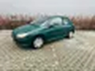 Peugeot 206 1.4 XT Automaat 86656 km