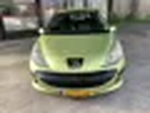 Peugeot 207 1.4 airco (bj 2007)