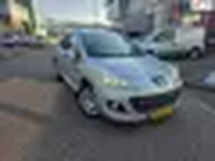 Peugeot 207 1.6 VTi Sportium APK AIRCO 5DR