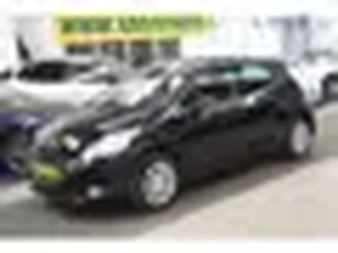 Peugeot 208 1.2 e-VTi Blue Lease Automaat Panoramadak, Airco, Navi