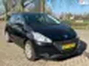 Peugeot 208 1.2 VTi Allure Luxe uitvoering panorama dak stoelverwarming airco navigatie parkeer sens