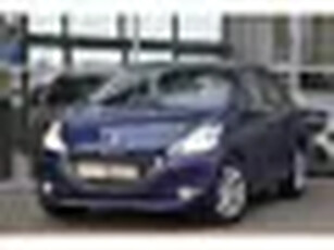 Peugeot 208 1.2 VTi Envy Airco 5Drs. Trekhaak 1ste Eigenaar Apk