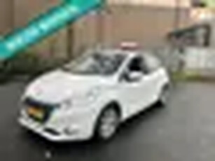 Peugeot 208 1.4 VTi Envy NETTE AUTO RIJDT EN SCHAKELT GOED