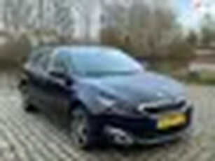 Peugeot 308 1.2 PureTech Blue Lease Premium 2e eigenaar dealer onderhouden achteruit camera cruis co