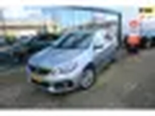 Peugeot 308 SW 1.2 PureTech Allure Pack AUTOMAAT NAVI CAMERA I-COCKPIT RIJKLAARPRIJS!!!