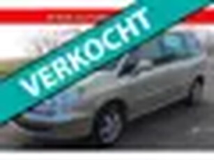 Peugeot 807 2.0 ST / 7-PERSOONS /