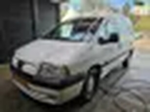 Peugeot Expert 220C 2.0-16V BENZINE