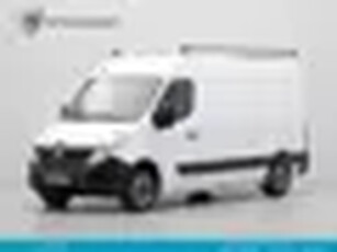 Renault Master T35 2.3 dCi L2H2 Navigatie Trekhaak Airco Pdc Carplay