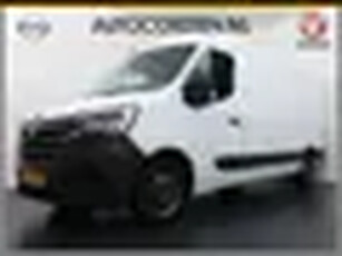 Renault Master T35 2.3dCi 135pk L2H2 3p Navi Camera Airco Pdc Trekhaak Cruise Control R-Link Nieuw M