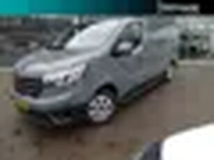 Renault Trafic 2.0 Blue dC1 150 EDC T30 L2H1 Advance BLACK EDITION / TREKHAAK / SIDEBARS