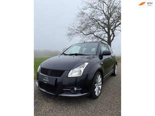 Suzuki Swift 1.6 Sport AIRCO / LMV / NIEUWE APK