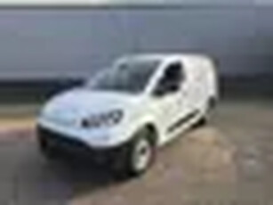 Toyota PROACE CITY Electric L2 Challenger Long 50 kWh