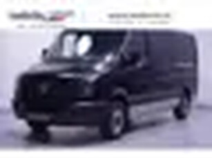 Volkswagen Crafter 2.0 TDI 163 pk L2H1 Airco, 2x Schuifdeur Trekhaak, PDC V+A, Cruise Control, 2-Zit