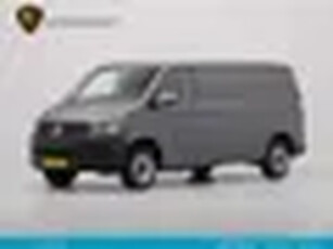 Volkswagen Transporter 2.0 TDI 102pk L2H1 Trendline Navigatie Camera Cruise Trekhaak