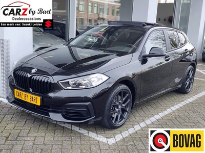 BMW 1-serie 118i EXECUTIVE AUTOMAAT Navi | Parkeersensoren | Cruise