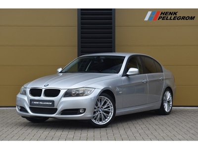 BMW 3 Serie 318i Business Line * Navigatie * Cruise control * 18 Inch * Bleuthooth *