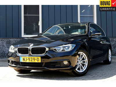 BMW 3-SERIE 320i Centennial Executive Rijklaarprijs-Garantie Navigatie Led Airco Sport Interieur