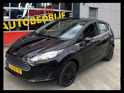 Ford Fiesta 1.0i Style - Navigatie I Airco I Comfort pakket I Start/Stop I Dealer onderhouden