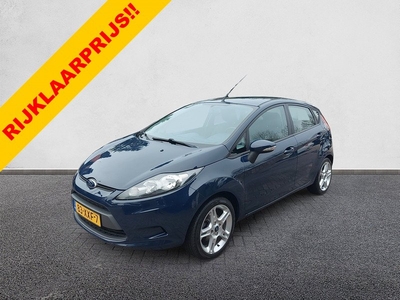 Ford Fiesta 1.25 Champion. airco,trekhaak,lichtmetalen velgen,