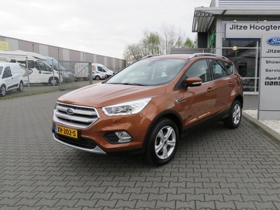 Ford Kuga 1.5 Titanium 120 pk Park Pack, Winter Pack, El. achterklep, 44753 km!!