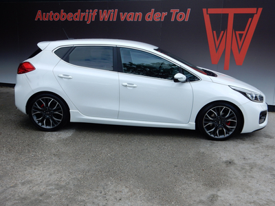 KIA CEE D Cee'd 1.6 T-GDI GT | XENON | NAVIGATIE | CAMERA | ALCANTARA | 18