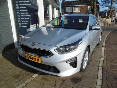 KIA CEE D Ceed Sportswagon 1.5 T-GDi DynamicLine 12 maanden Bovag garantie trekhaak carplay android