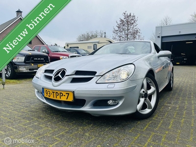 Mercedes SLK-klasse 200 K. Leder / Audio / Full options / 10 jaar zelfde eigenaar