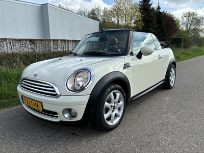 MINI Cabrio 1.6 Cooper Chili / LEER / AIRCO / 144dkm!