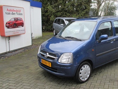 Opel Agila 1.2-16V Color Edition