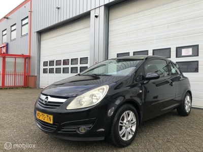 Opel Corsa 1.2-16V Enjoy AIRCO/CRUISE/LMV/NAP/APK