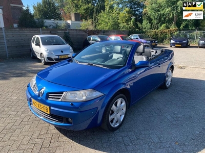 Renault Mégane coupé cabriolet 2.0-16V // Nieuwe APK