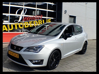 Seat Ibiza 1.2 TSI FR Dynamic - Navigatie I Airco I PDC I Sport pakket I LED/Xenon I Dealer onderhouden