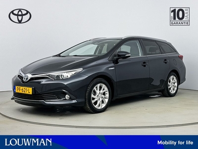 Toyota Auris Touring Sports 1.8 Hybrid Dynamic Go | Navigatie | Comfort Stoelen |