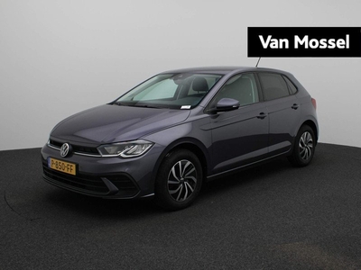 Volkswagen Polo 1.0 TSI Life 95 PK | Adaptive Cruise Control | Apple Carplay | Android Auto | Airco | Parkeersensoren | Virtual Cockpit | LED | Lichtmetalen velgen | Privacy glass |