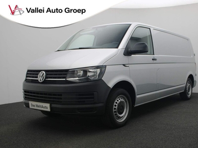 Volkswagen Transporter 2.0 TDI 102PK L2H1 Trendline | Trekhaak | Navi | A/C | Parkeersensoren