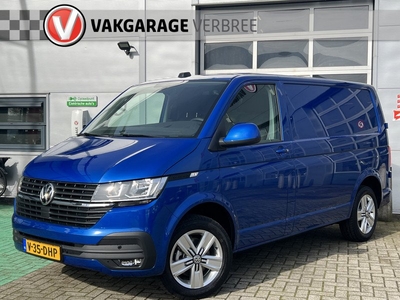 Volkswagen Transporter 2.0 TDI L1H1 32 Bulli | Voorraad | Navigatie/Android/Apple Carplay | Laadruimte Betimmering | Trekhaak 2.500kg geremd trekken | PDC Voor en Achter |