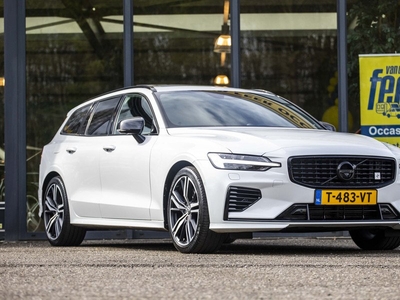 Volvo V60 2.0 T8 Twin Engine AWD Polestar Engineered