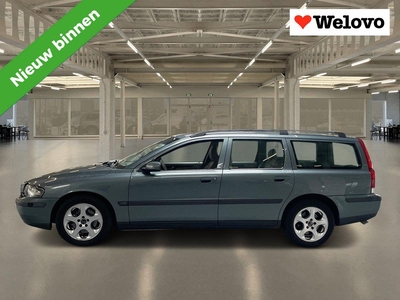 Volvo V70 2.5T Momentum Prijs incl. BTW, dealer auto, rijklaar+garantie...