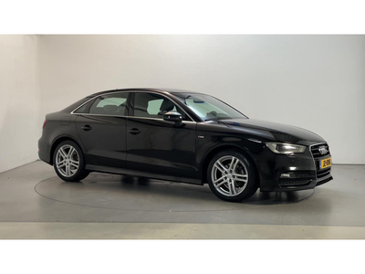 Audi A3 Limousine 1.4 TFSI 150pk CoD Adrenalin Sport S-Line Xenon Leder-Stof Navigatie