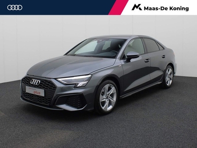 Audi A3 Limousine 30 TFSI/110PK S edition · Navigatie ·