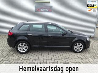 Audi A3 SPORTBACK 1.2 TFSI Ambiente Advance,navigatie,stoel verwarming,achteruit sencoren,onderhoud aanwezig,full opties