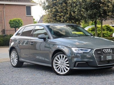 Audi A3 Sportback 1.4 e-tron Sport 204 PK Aut. Virtual Cockpit Keyless Sportstoelen 18''