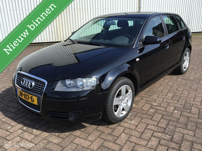 Audi A3 Sportback 1.6 Attraction